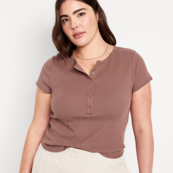 NWT OLD NAVY Short-Sleeve Waffle-Knit Henley Top  Color: Warm Taupe - Picture 5 of 10